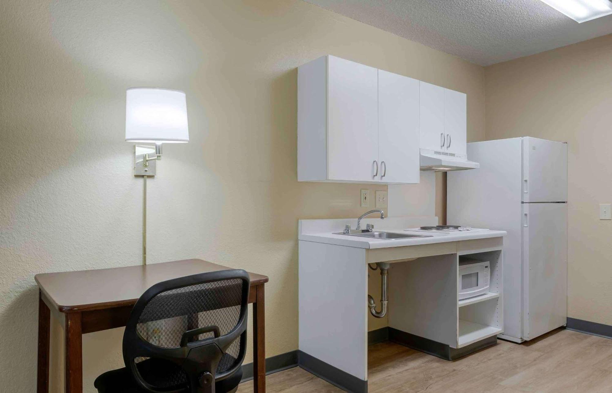 Extended Stay America Suites - Cleveland - Вестлейк Екстер'єр фото